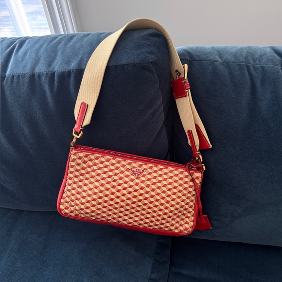 Prada Red  and Beige Leather Intreccio Cube‎ Shoulder Bag - Picture 1 of 16